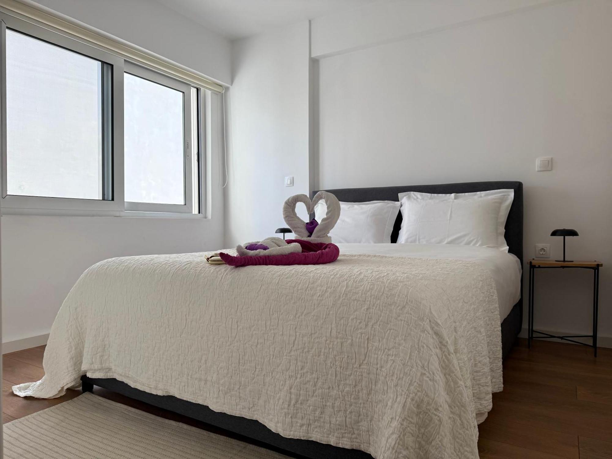 Two-Bedroom Apartment Mountain View